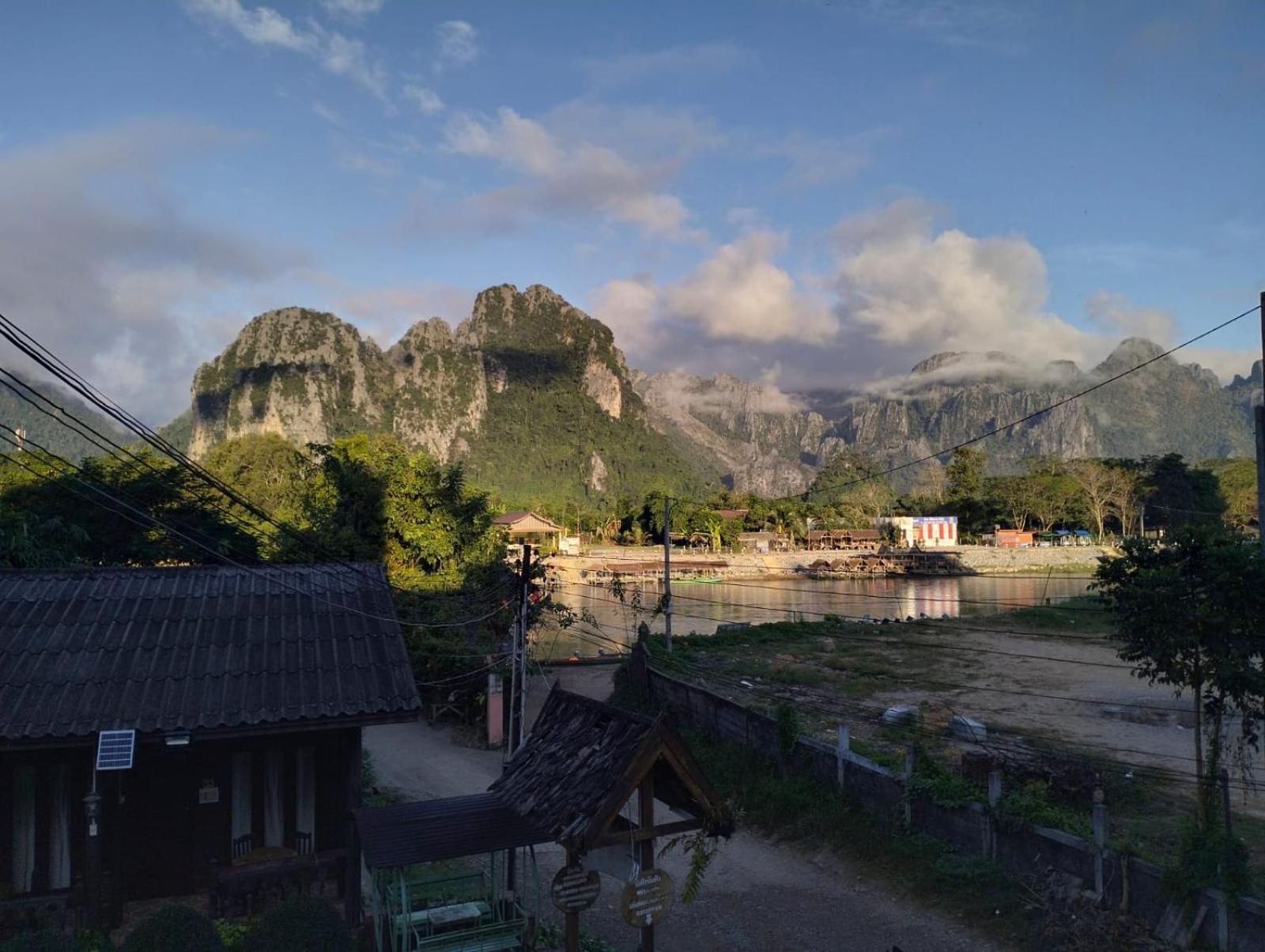 Bungalows Le Jardin Vangvieng Ванг-Виенг Экстерьер фото